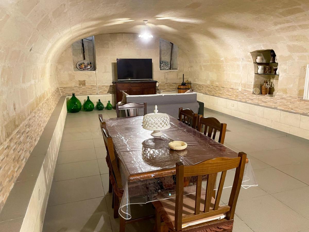 Villa La Perla Di Tufo à Matera Extérieur photo